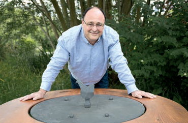 Mgr. Pačes se&nbsp;v&nbsp;Ústavu molekulární genetiky AV ČR věnuje studiu struktury genomů Foto Denisa Dimitrovová
