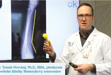 MUDr. Tomáš Novotný, Ph.D., MBA, přednosta Ortopedické kliniky Masarykovy nemocnice MUDr. Tomáš Novotný, Ph.D., MBA, přednosta Ortopedické kliniky Masarykovy nemocnice
